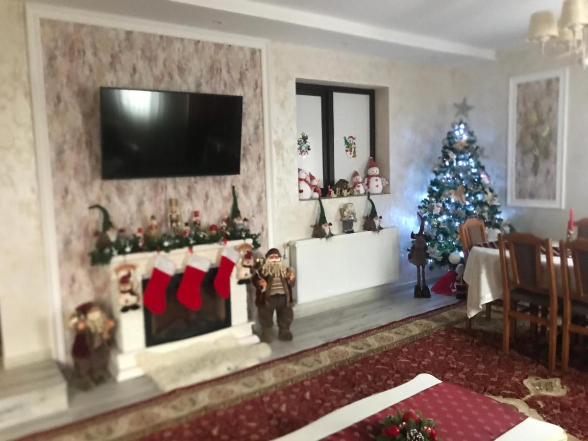 Casa Cu Pitici Guest House Vama  Bagian luar foto